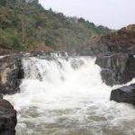 Perunthenaruvi Waterfalls: Tourist Places to Visit